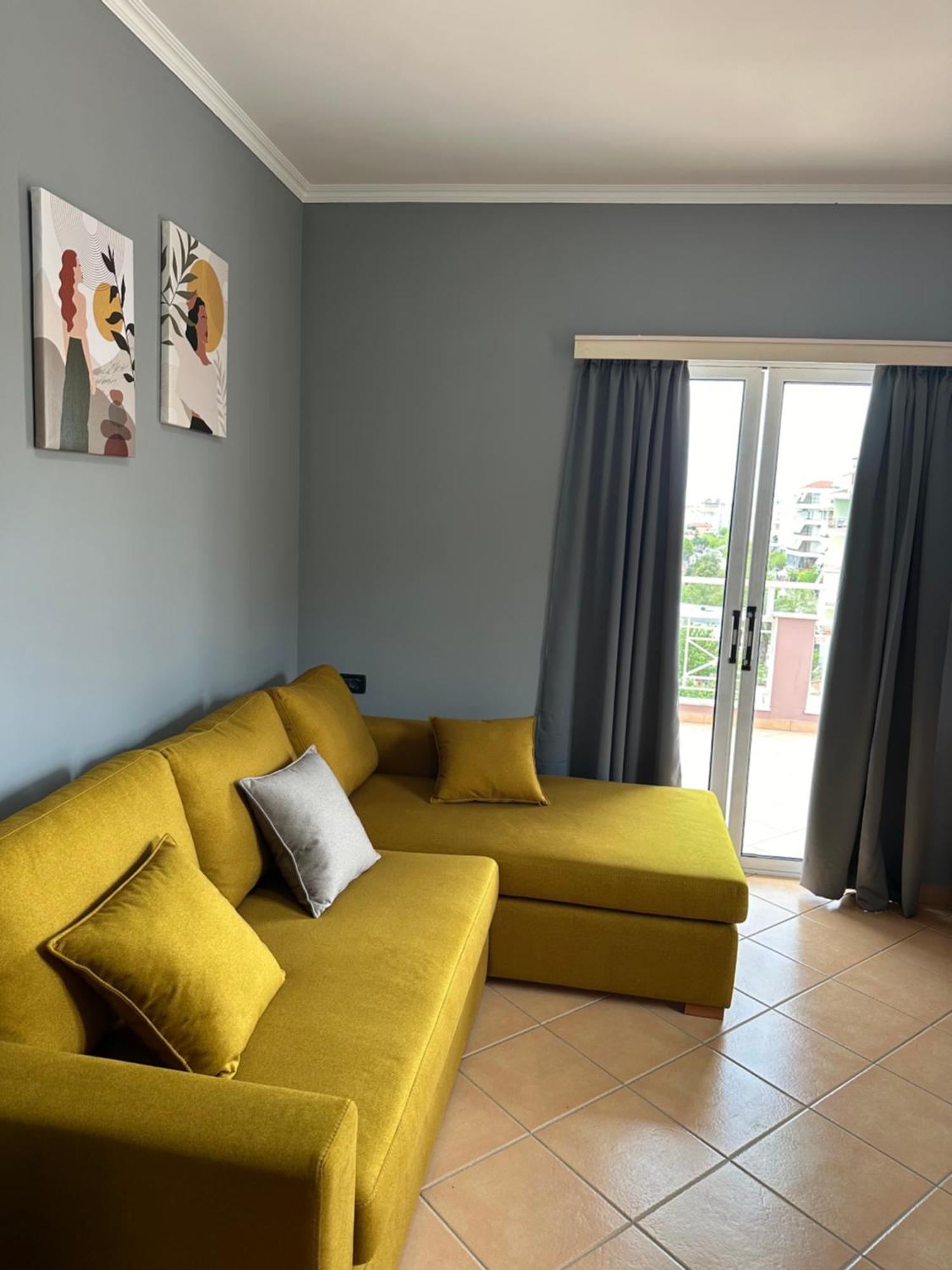 Olivias Apartments City Center Sarandë 外观 照片