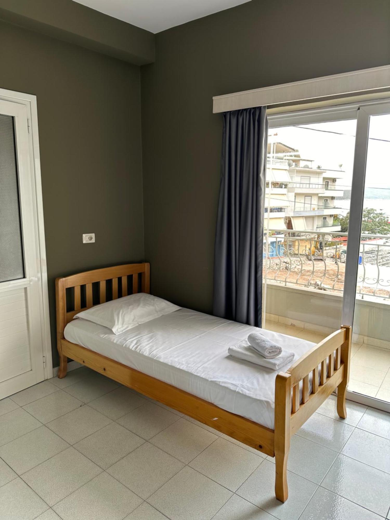 Olivias Apartments City Center Sarandë 外观 照片