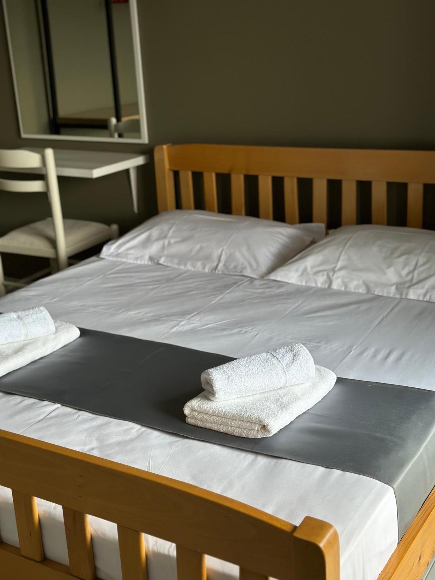 Olivias Apartments City Center Sarandë 外观 照片