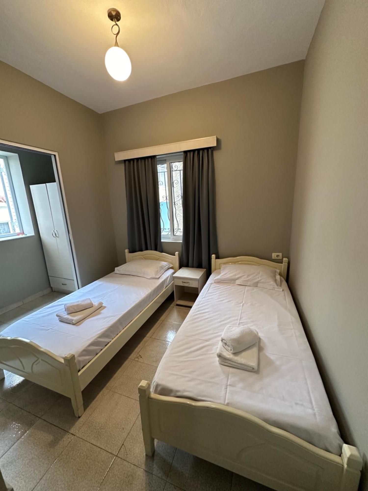 Olivias Apartments City Center Sarandë 外观 照片