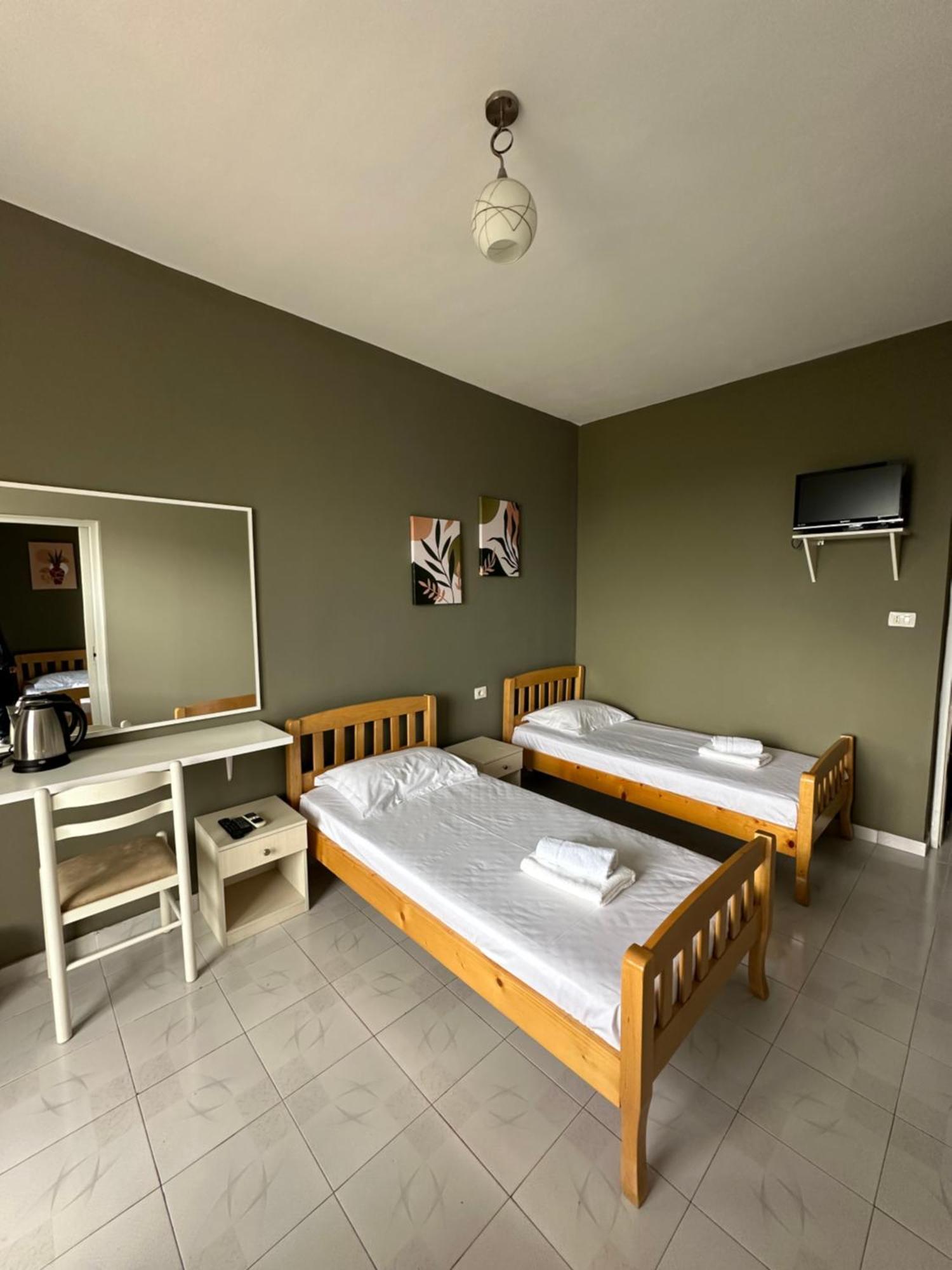 Olivias Apartments City Center Sarandë 外观 照片