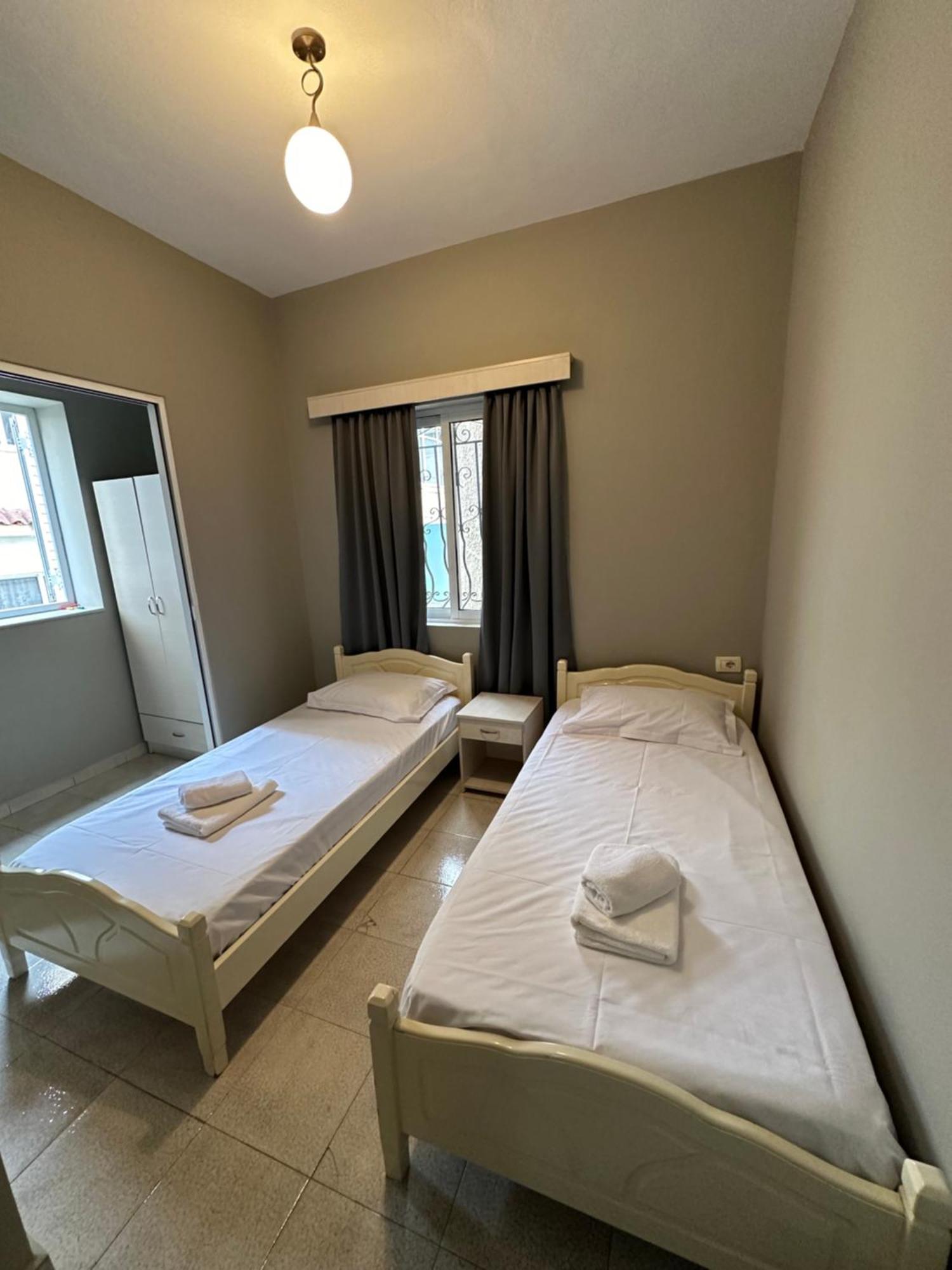 Olivias Apartments City Center Sarandë 外观 照片
